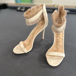 Sam Edelman White / Nude Leather Strappy 4 inch heels Women’s Shoe Size 10
